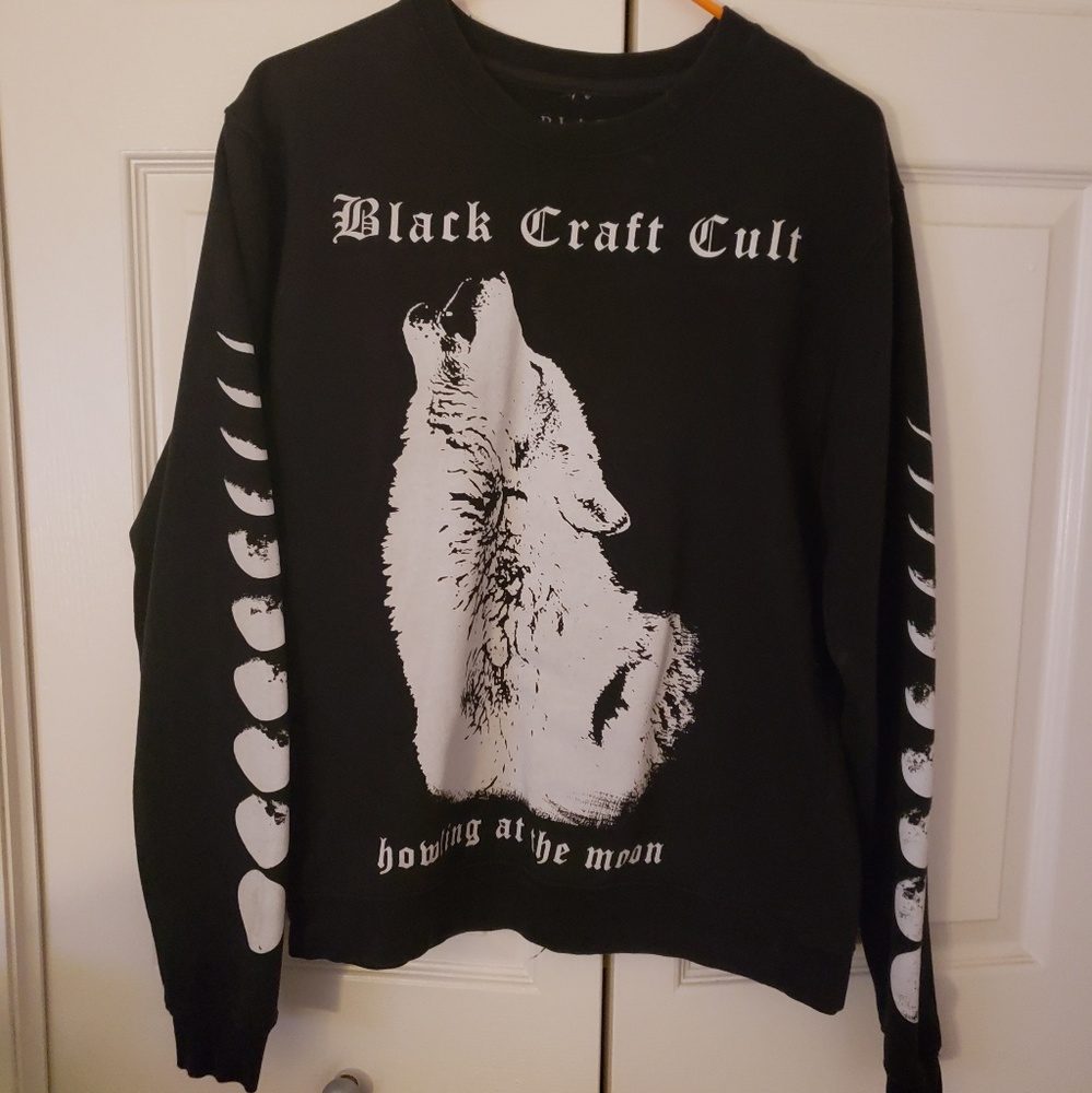 Blackcraftcult howling moon crewneck